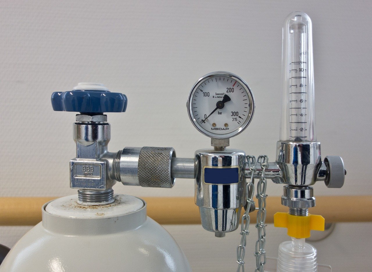 oxygen, pressure regulator, oxygen bottle